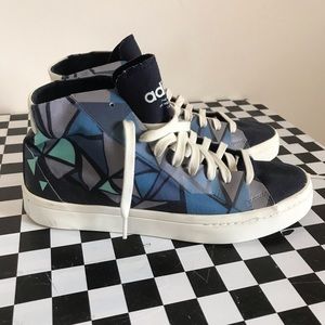 Adidas high tops size 8m